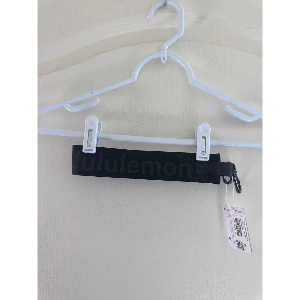 NWT Lululemon Never Lost Keychain Black Super Dark OS
